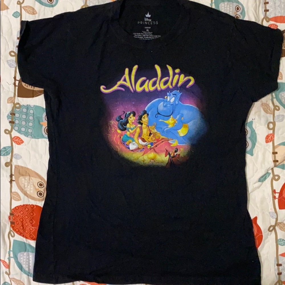 ⭐️Disney Aladdin Tee